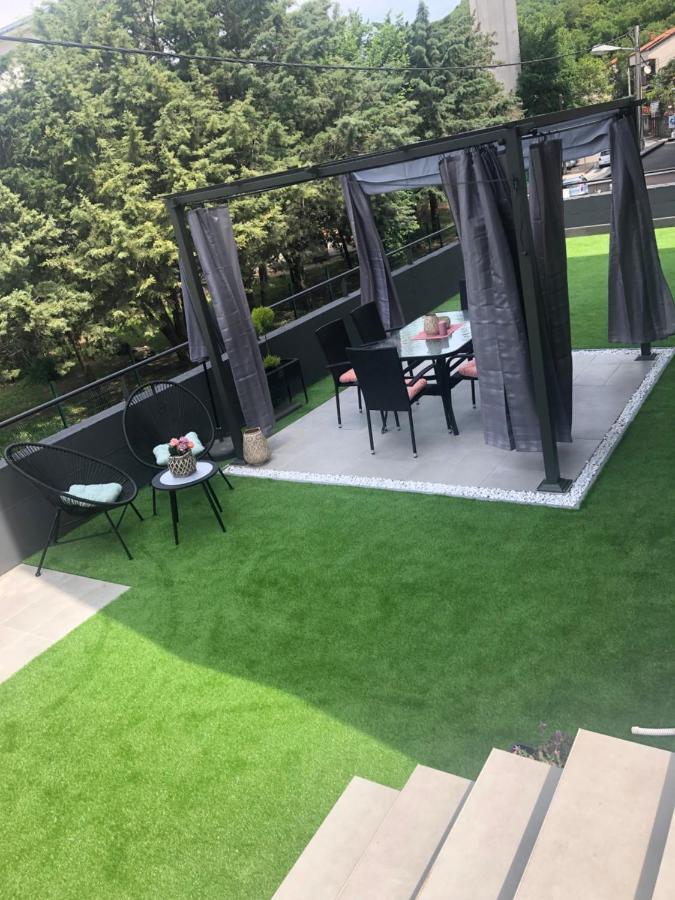 Apartments Jaki Цриквеница Экстерьер фото