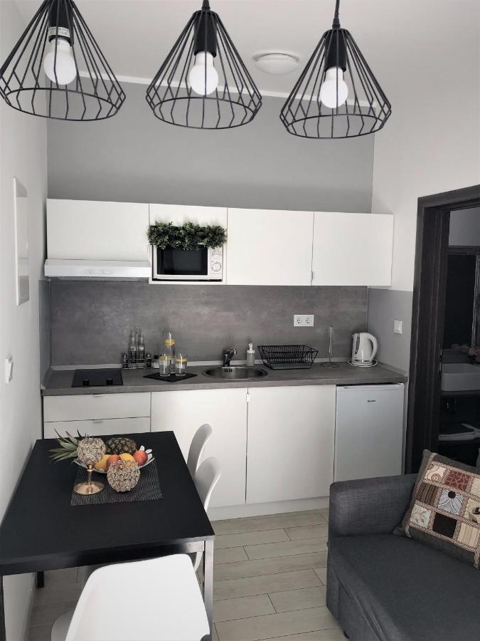 Apartments Jaki Цриквеница Экстерьер фото
